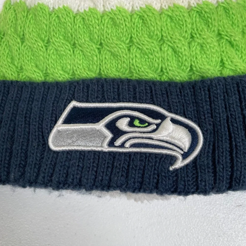 NFL Seattle Seahawks Beanie Kids Blue Green White Cable Knit Pom Hat Football
